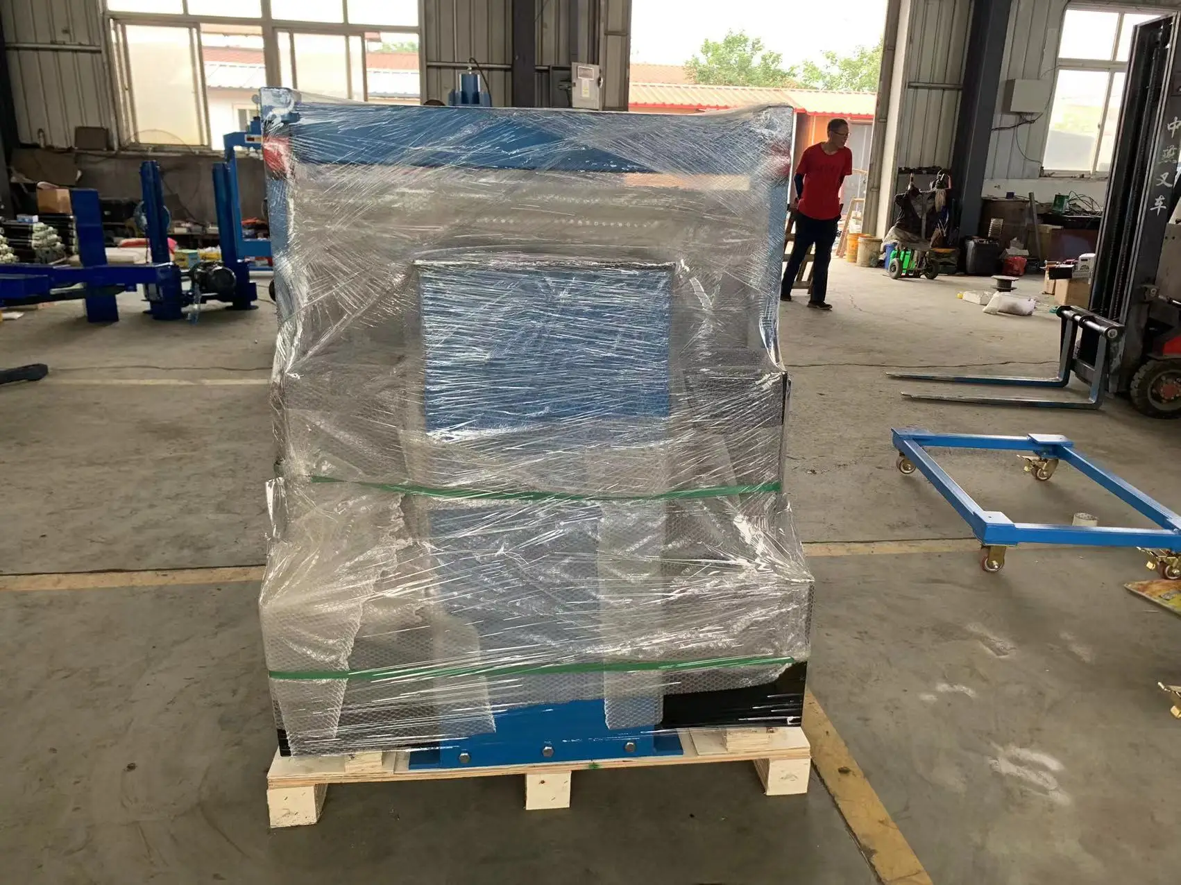 Mesin Dudukan Mesin Putar Tuga - Engine Stand Heavy Duty ulasan dan harga